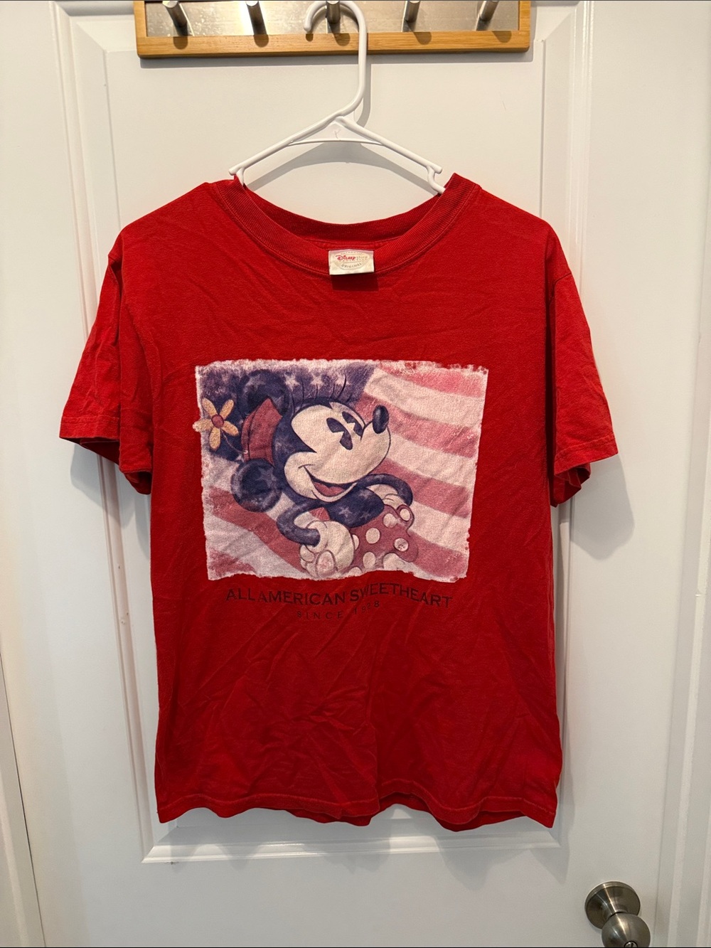🥳 5 for $25 BUNDLE Vintage Disney Red Minnie Mouse All-American Graphic Tee